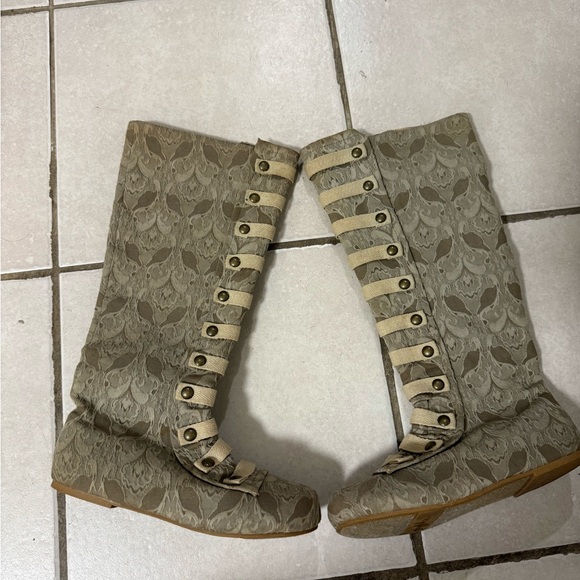 Joyfolie Other - Joyfolie Tan Lace-Up Kids Boots